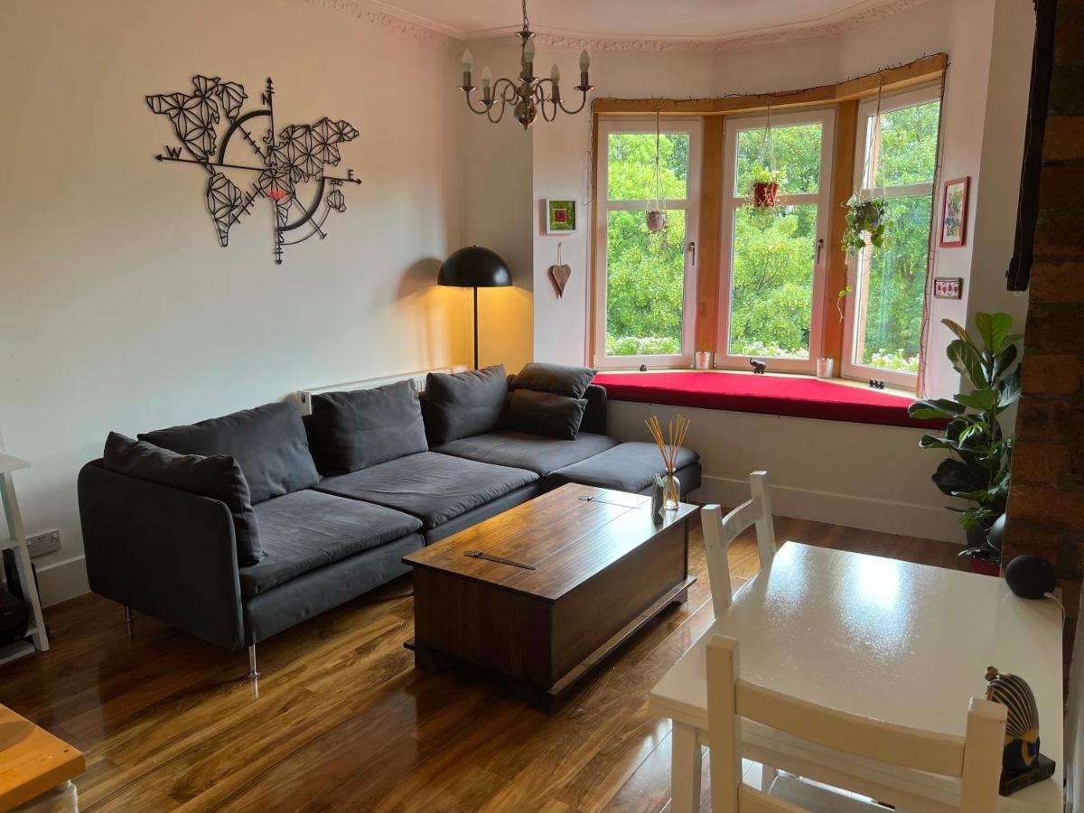 1 Bedroom Flat In Tolcross, Glasgow Top Floor. Luaran gambar